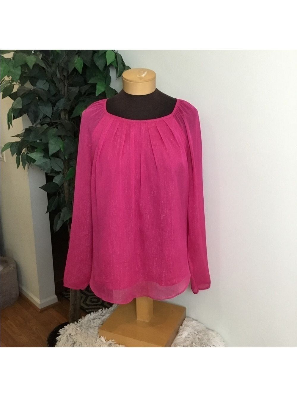 I ❤️ Ronson pink blouse with shimmer size XL